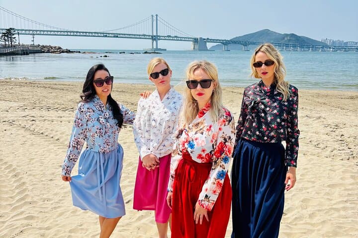 Hanbok Rental at Gwangalli Beach: Traditional Dress Photo Experience in Busan photo 2