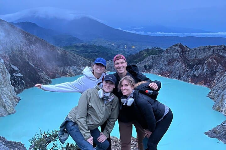 3-Day Bromo & Ijen Volcano Tour from Surabaya — Sunrise, Blue Fire & Private Transfers photo 2