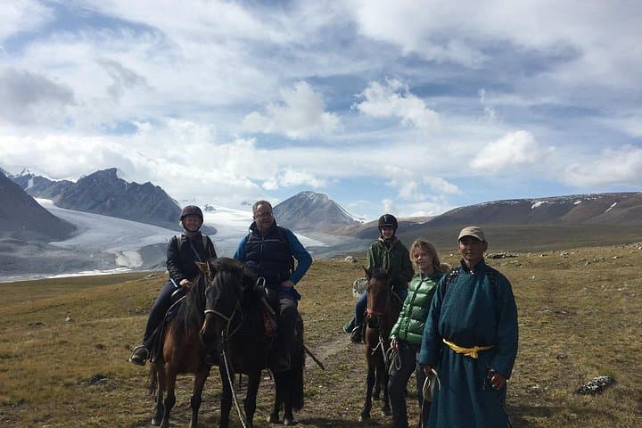 Altai Tavan Bogd Trek & Golden Eagle Festival: 11-Day Mongolia Adventure photo 4