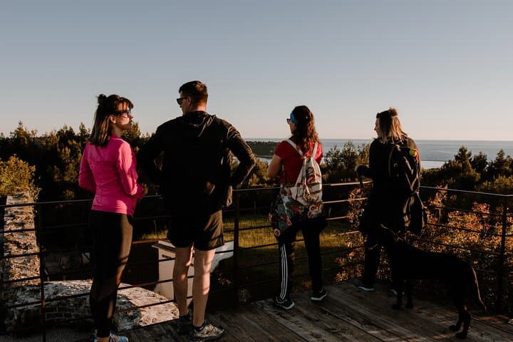 Sunset Hike and Gastro Tour at Monte Grosso — Pula’s Coastal Walk and Hilltop Wine Experience photo 2
