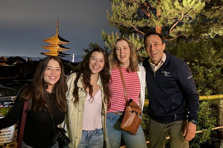 Kyoto Night Walk: Gion & Fushimi Inari After Dark photo 4
