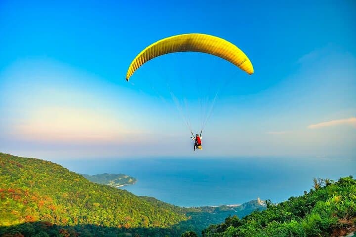 Da Nang City Sightseeing & Paragliding: Marble Mountains to Son Tra Views