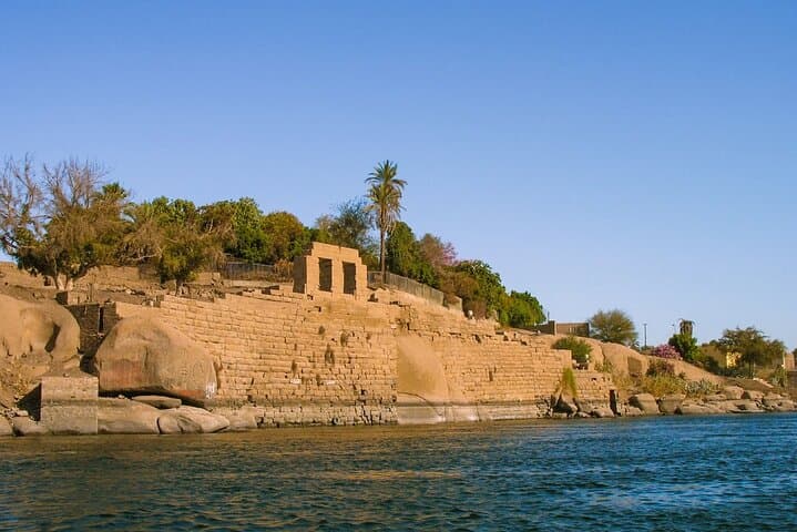 Sail a Traditional Felucca to Elephantine's Botanical Gardens in Aswan photo 4