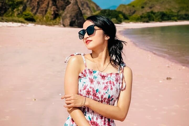 2-Day Komodo Sailing: Padar, Pink Beach, Manta Point & Kanawa from Labuan Bajo photo 3