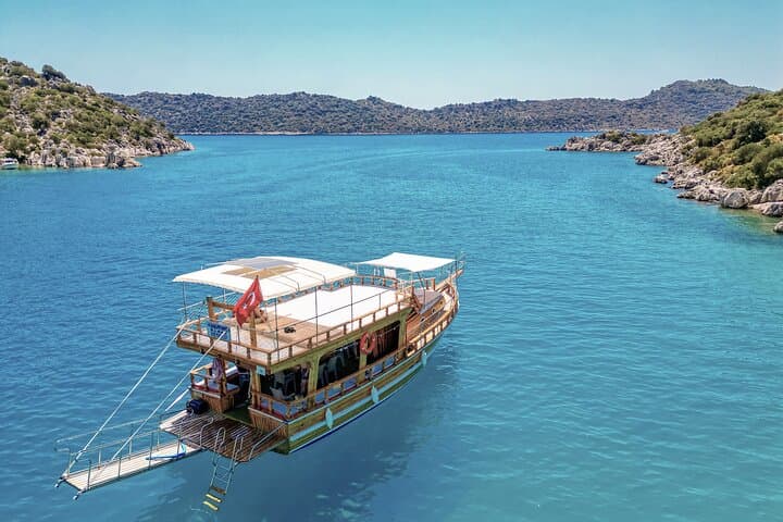 Private Kekova Boat Trip: Sunken City, Simena Castle & Hidden Bays photo 3