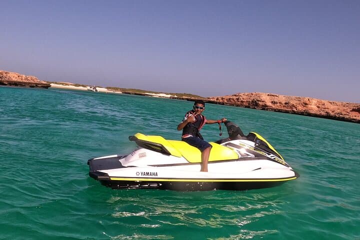 Jet Ski to Daymaniyat Islands: Snorkel with Turtles from Muscat photo 4