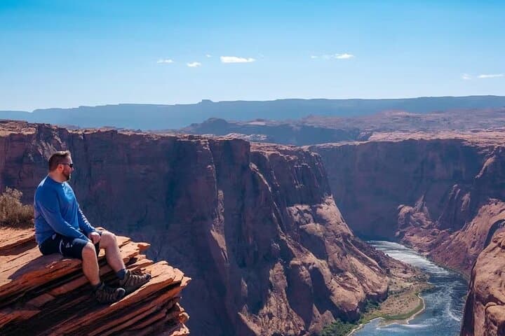 Private Photo Tour to Lower Antelope Canyon, Horseshoe Bend & Wahweap Overlook photo 3