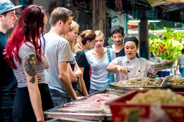 Hands-On Thai Cooking Class & Morning Market Tour in Bangrak photo 2