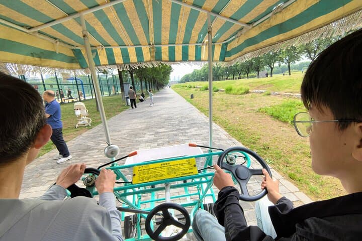 Xi'an Daming Palace Bike Tour: Family Tang Dynasty Ride Through History photo 4