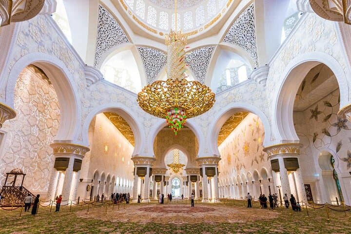 Sheikh Zayed Grand Mosque Private Tour from Dubai — Half-Day Abu Dhabi Cultural Experience photo 5