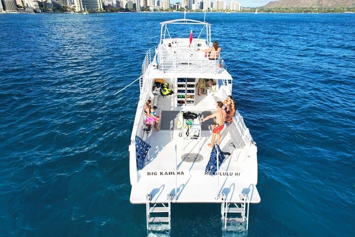 Waikiki Turtle Canyon Snorkel — Small-Group Boat Trip with Turtle Guarantee photo 5