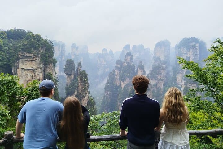 5-Day Avatar Mountains & Ancient Towns — Zhangjiajie Cableway, Glass Bridge & Tianmen photo 2