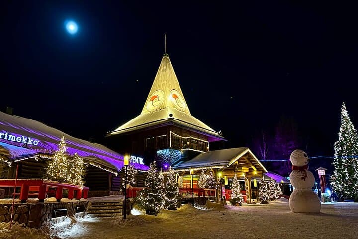 Ranua Zoo & Santa Claus Village Day Trip from Rovaniemi — Meet Reindeer and Cross the Arctic Circle photo 6