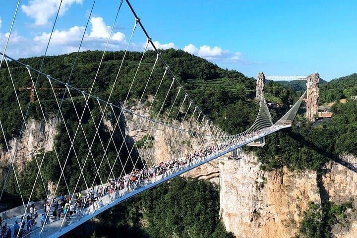 Zhangjiajie Ultimate Highlights: Glass Bridge, Bailong Elevator & Tianzi Cable Car