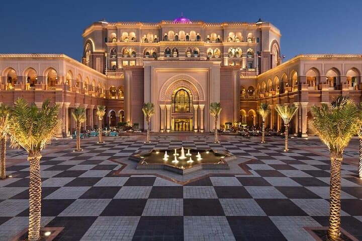 Abu Dhabi Half-Day: Grand Mosque, Emirates Palace & Corniche Highlights photo 6