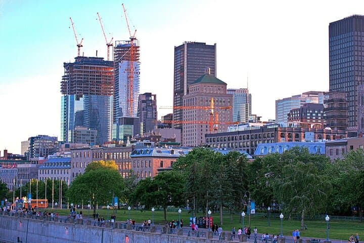 Montreal Old Port Self-Guided History Quest: Interactive Walking Tour
