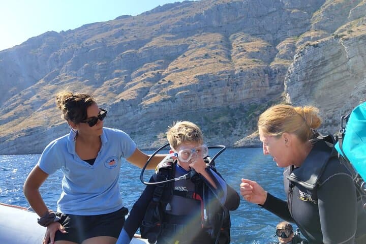 First Scuba Diving in Punta Campanella Marine Park - Beginner Dive from Sorrento photo 6