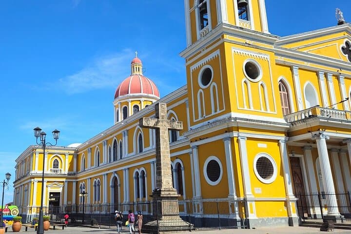 Complete Granada and Masaya Day Tour: Lake Islets, Markets & Masaya Volcano photo 2