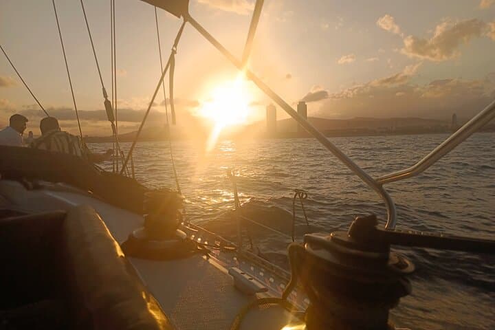 Sunset Sailing in Barcelona: Port Olímpic Cava Cruise and City Skyline Views photo 2