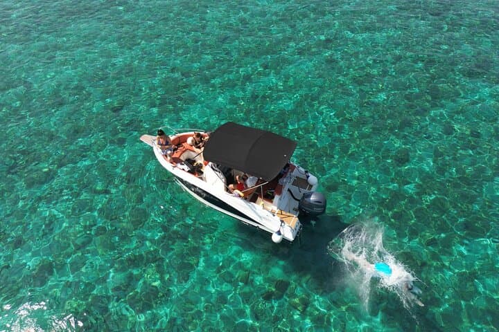 Blue Lagoon and Hidden Bays: Private Boat Tour from Split photo 3