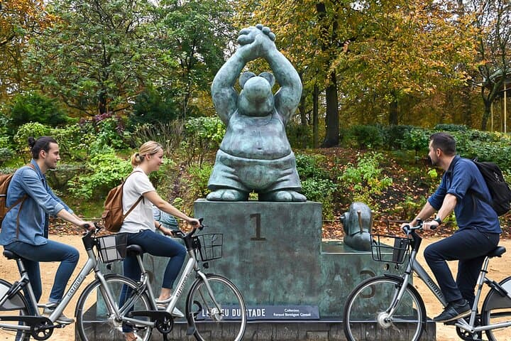 Brussels Bike Tour: Canal Routes, Comic Murals & Local Drinks