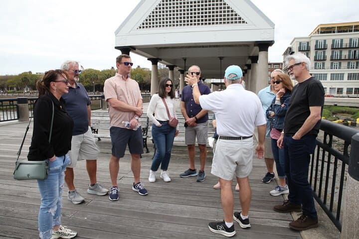 Historic Charleston Walking Tour: Waterfront Park to the Exchange photo 2