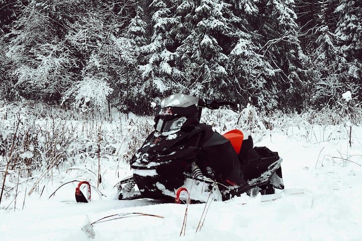 Levi Power Ride: High-Performance Snowmobiling in Finnish Lapland photo 3