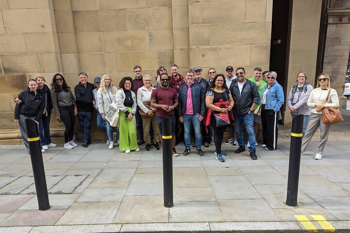 Oasis Wonderwalk Tour Manchester: Iconic Oasis Walking Tour & Music Landmarks photo 4