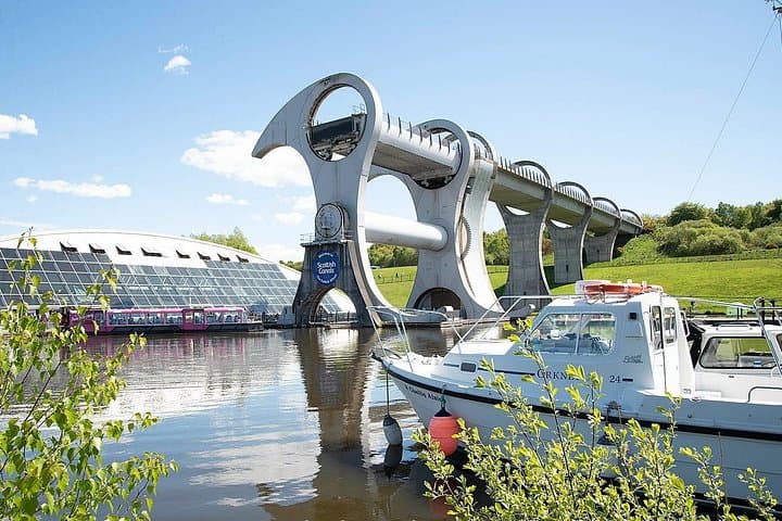 Half-Day Private Kelpies and Falkirk Wheel Tour from Edinburgh photo 4