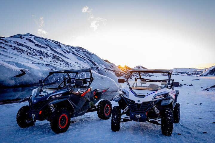 Drive to Mýrdalsjökull: 2-Hour Glacier Buggy Across Sólheimasandur photo 6