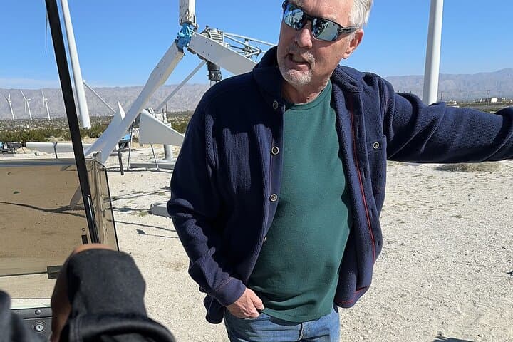 Palm Springs Windmill Tour: Guided Golf Cart Visit to the San Gorgonio Wind Farm photo 6
