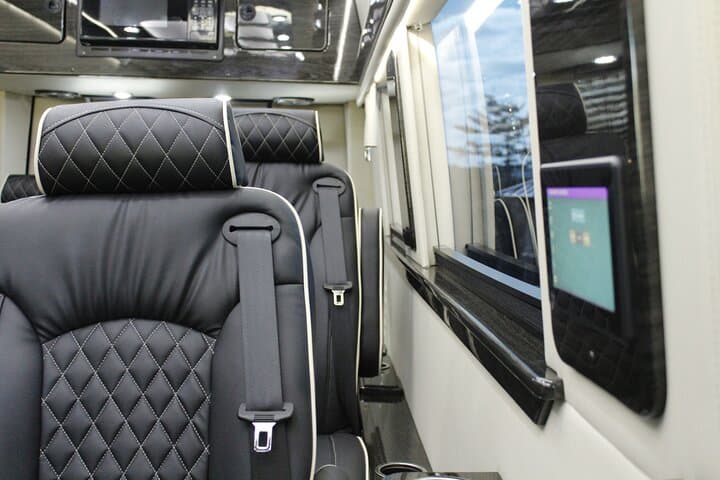 Luxury Mercedes Sprinter Van Chauffeur Columbus Premium Transport photo 3