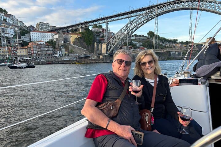 Douro 6-Bridges Cruise: Port Wine, Pastel de Nata & Sunset on the River photo 6