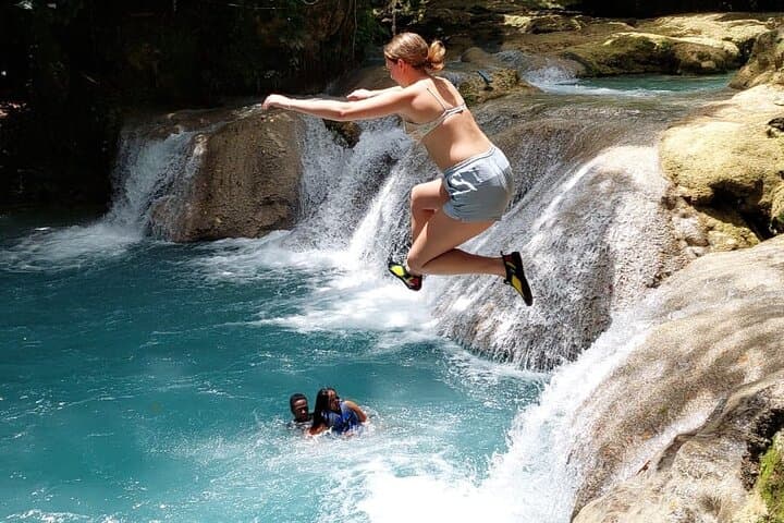 Half-Day Blue Hole Secret Falls Tour from Ocho Rios — Swim, Cliff Jump & Local Guides photo 4