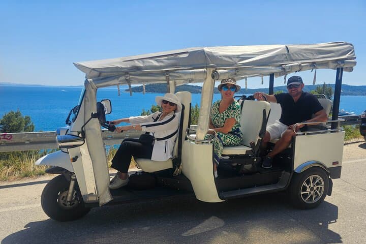 Split Tuk Tuk Sightseeing Tour: Eco-Friendly City Highlights & Marjan Views