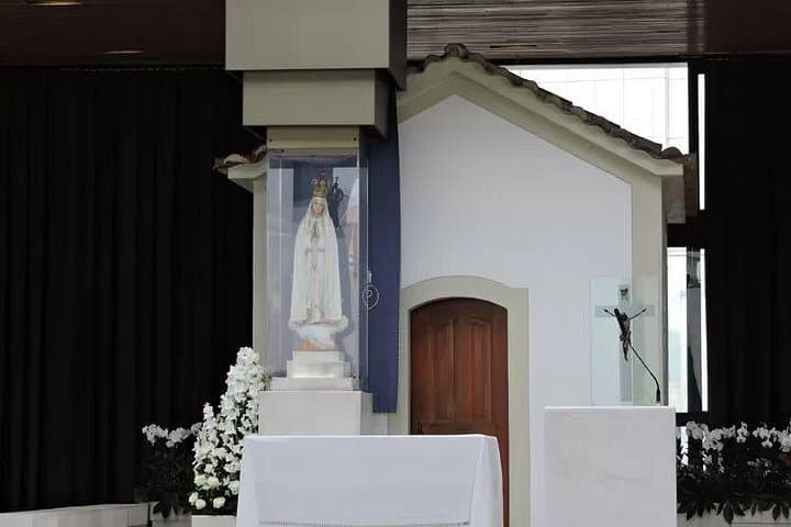 Fátima, Coimbra & Aveiro Day Tour from Lisbon or Porto — Sanctuary, University & Canals photo 3