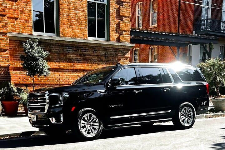 Three-Day Banff, Lake Louise & Johnston Canyon Voyage — Guided Car Tour from Calgary photo 2