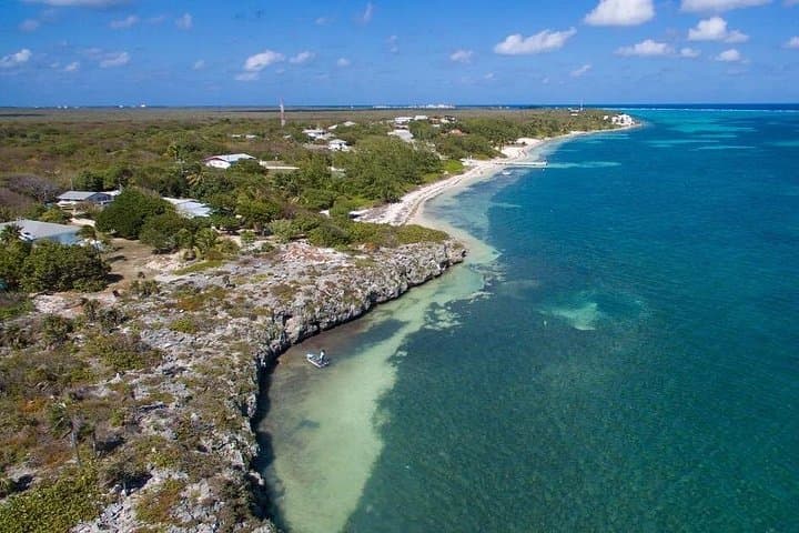 Private Airport Transfer to Eastern Grand Cayman — Door-to-Door Service photo 4