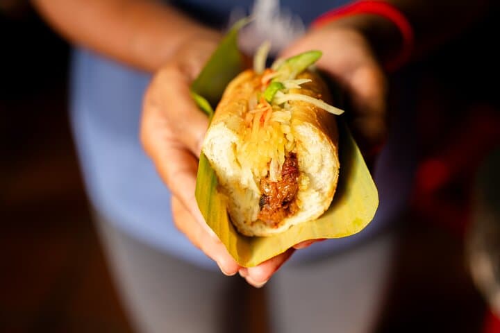 Phnom Penh Night Food Tour by Tuk Tuk — 20 Tastings & Drinks photo 4