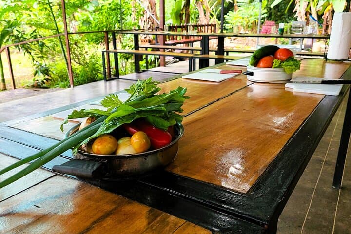 La Fortuna Farm Cooking Class and Night Frog Walk: Farm-to-Table Culture & Rainforest Wildlife photo 2