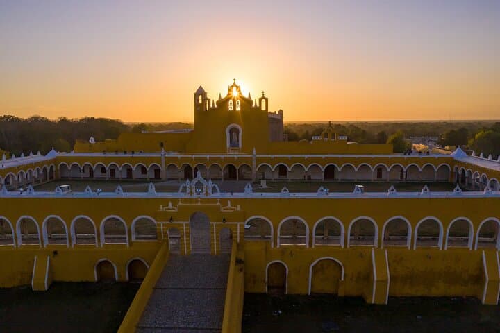 Private Chichen Itza, Cenote Xcajum & Izamal Tour from Merida photo 3