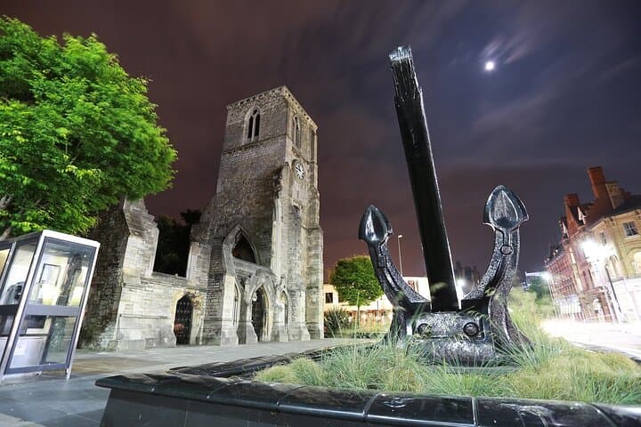 Southampton Love Story Self-Guided Walking Quest — Titanic-Era Sites & Romantic Puzzles photo 6