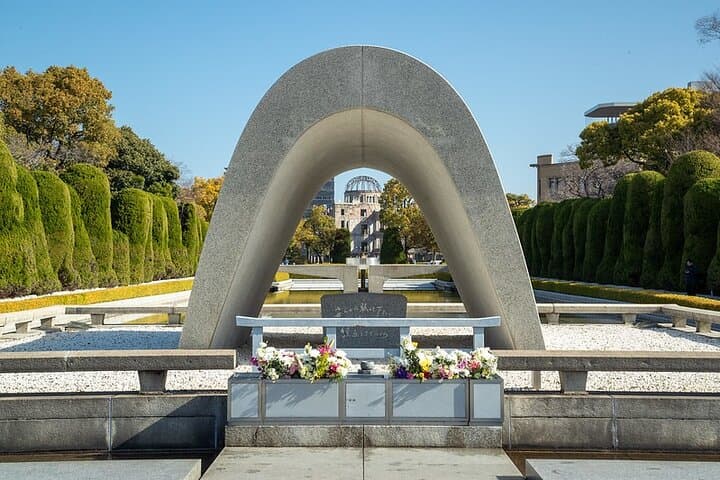 Two-Day Hiroshima & Miyajima Private Tour from Kyoto or Osaka photo 3