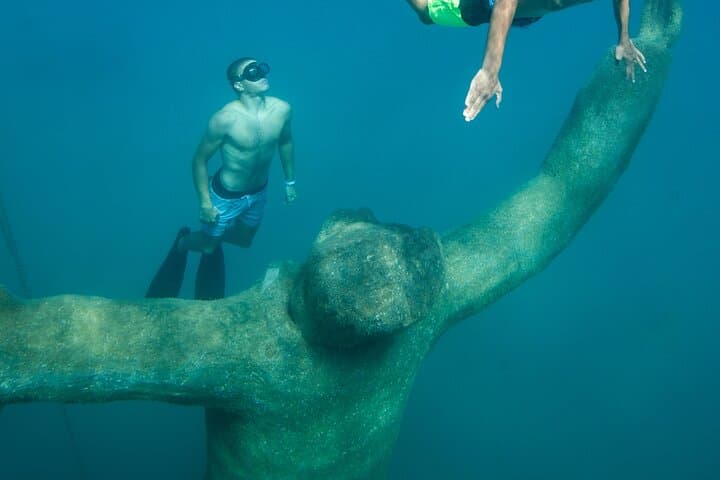 Private Sea Tour to the Underwater Museum, Blue Lagoon, Šolta & Trogir photo 1