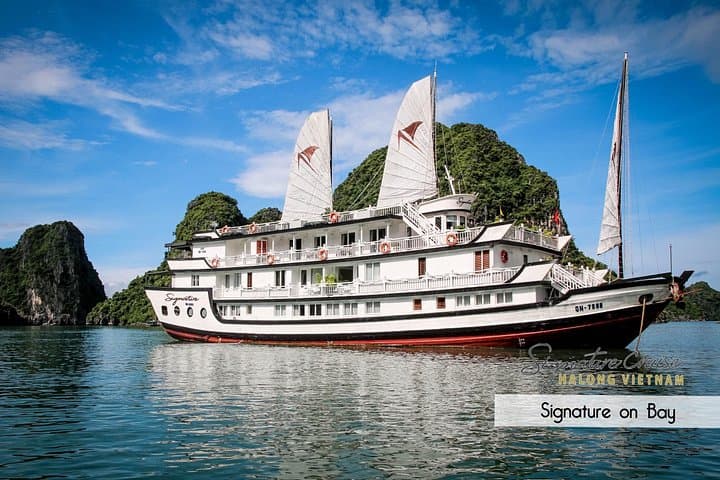 2-Day Signature Cruise in Bai Tu Long Bay — Kayak, Cave & Tai Chi photo 2