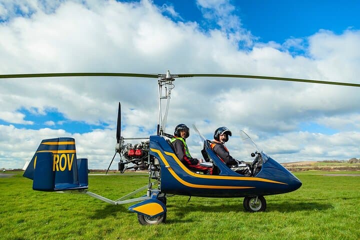 Gyrocopter Coastline Flight: Brighton to Beachy Head in One Hour