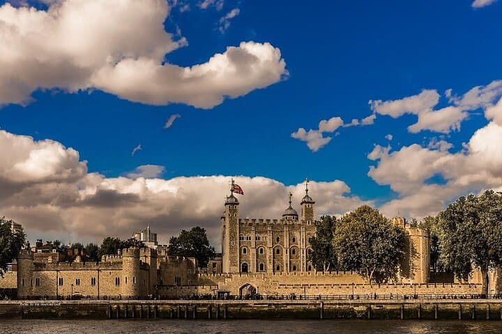 Big London Exclusive Rickshaw Tour — Pedicab Highlights from Westminster to Tower Bridge photo 6