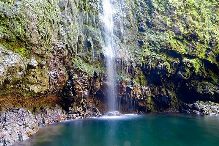 Levada to Caldeirão Verde: Queimadas' Iconic Waterfall Hike photo 2