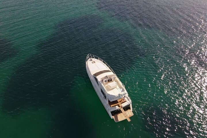 Private Athenian Riviera Cruise: Luxury Yacht Day Trip from Athens photo 3