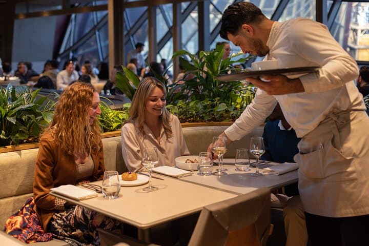 Early Evening Dinner at Madame Brasserie: Eiffel Tower First-Floor Experience